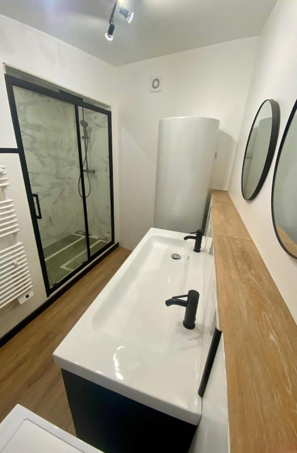 Les 3 E Bed and Breakfast Englebelmer Buitenkant foto