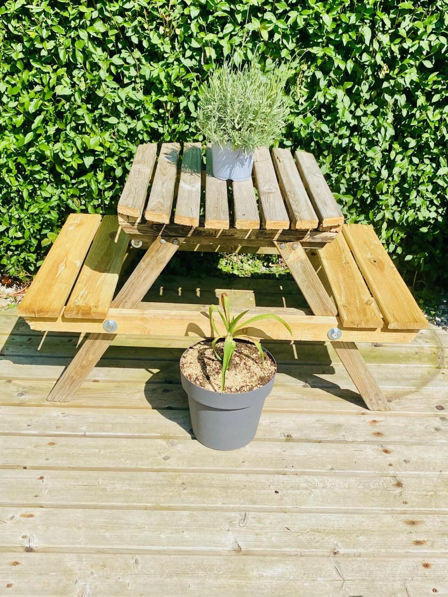 Les 3 E Bed and Breakfast Englebelmer Buitenkant foto